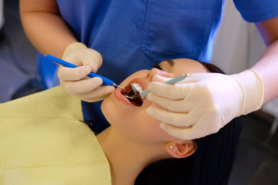 Best Restorative Dentistry Services in Awas Vikas Colony Agra
