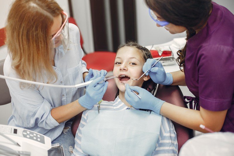 Best Pediatric Dentistry Clinic in Awas Vikas Colony Agra
